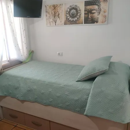 Casa Fama *